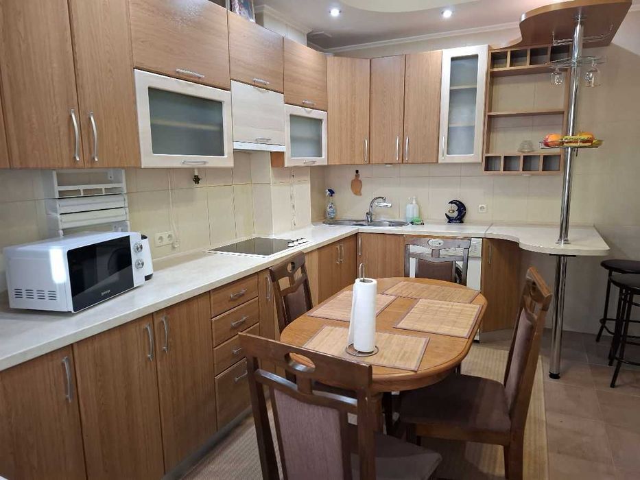 Дава се под наем Двустаен апартамент в София, Лозенец - 87 кв.м за 425 € - Снимка #3