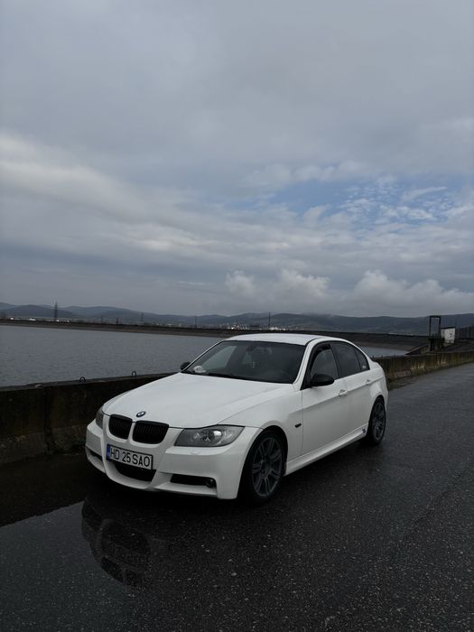 BMW 3 Series 0 — imagine 3