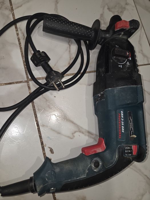 Продам перфоратор бош