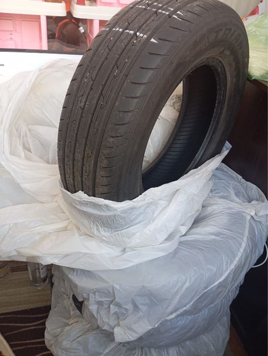 Продам летнюю резину