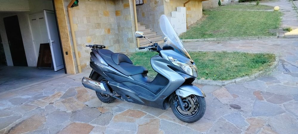 Suzuki Burgman 400 K7