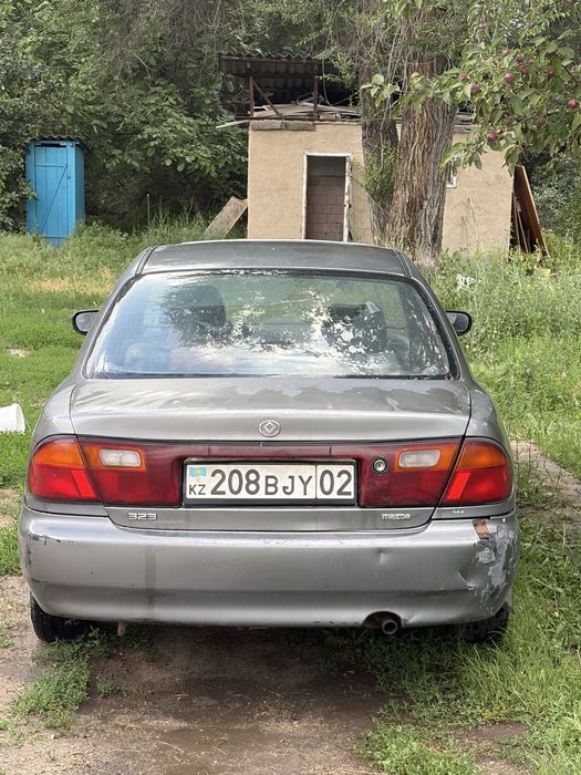 Продам Мазду 323