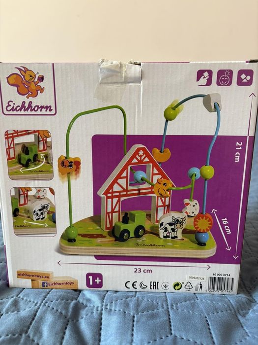 Дървена играчка низанка ферма Eichhorn