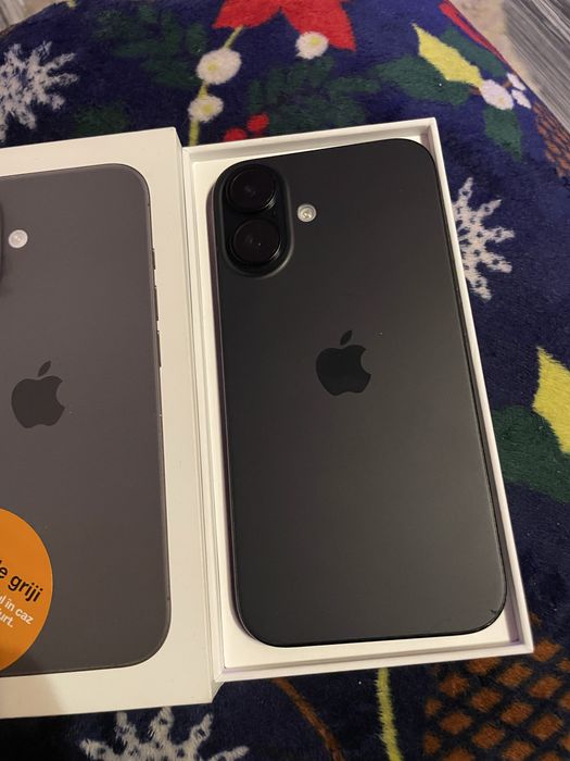 Vand iphone 16 de 256gb la cutie