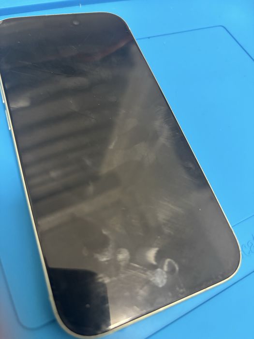 Vand iphone piese