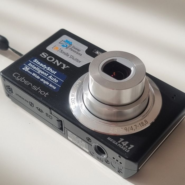 Компактен фотоапарат Sony Cyber shot w610