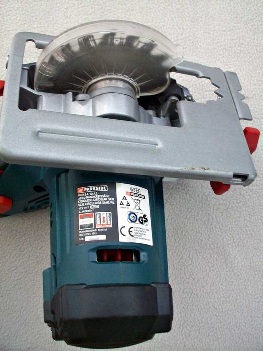 Fierăstrău circular de mână pe acumulator PHKSA 12 A2 - Parkside