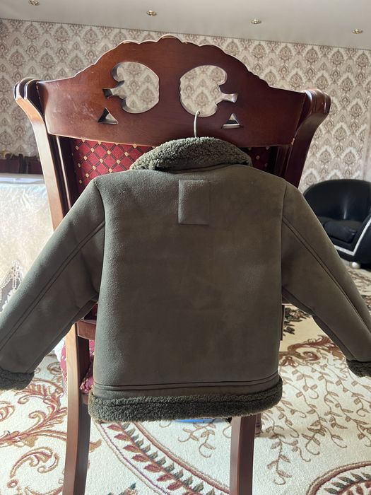 Продам детскую дубленку