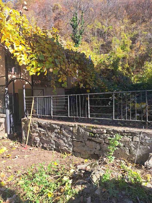 Къша в с. Балканец / Троян