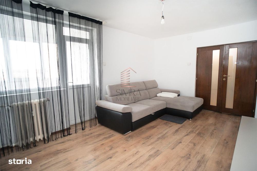 Apartament cu 3 camere, Rogerius
