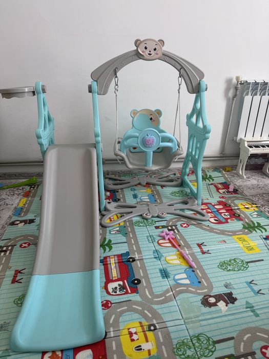 Качеля с горкой