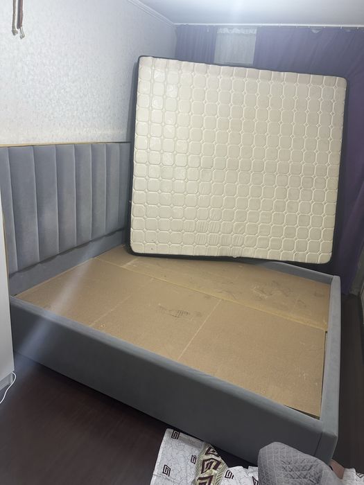 Двухспальная Кровать