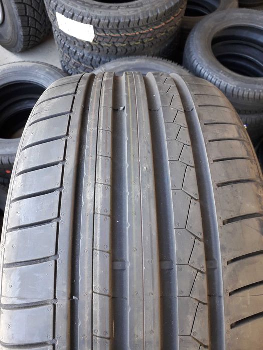 2 Нови летни гуми R20 255/30 Dunlop SP Sport Maxx GT * 92Y Run-Flat