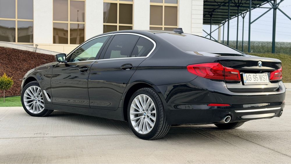 BMW 5 Series 2020 — imagine 3
