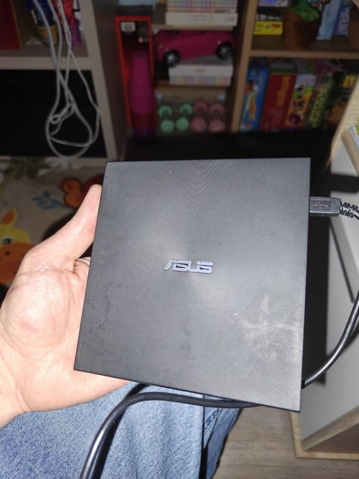 Оптично устройство ASUS ZenDrive U7M, външно, USB, четене/записване