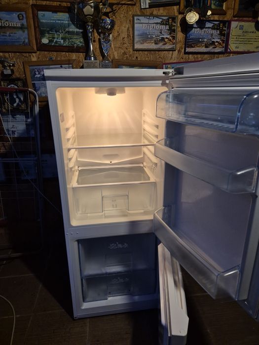 Combina frigorifica  BEKO
