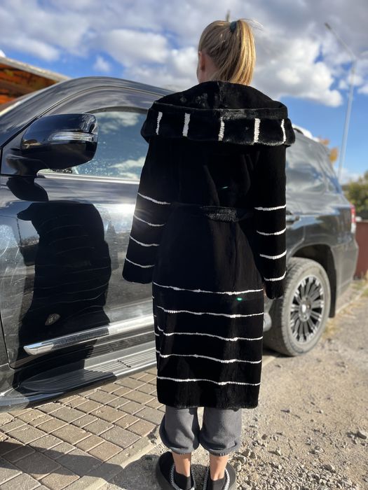 Продаю норковую шубу