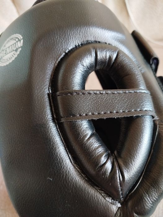 Шлем для тренировок новый.