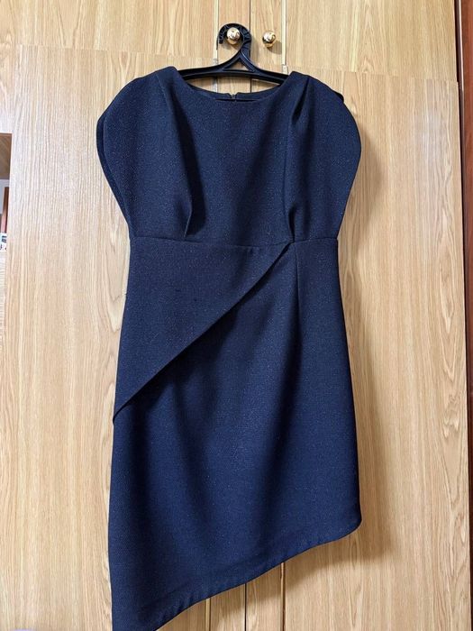 Продам одежды! Костюм и платье