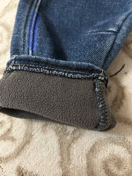 Детские теплые джинсы