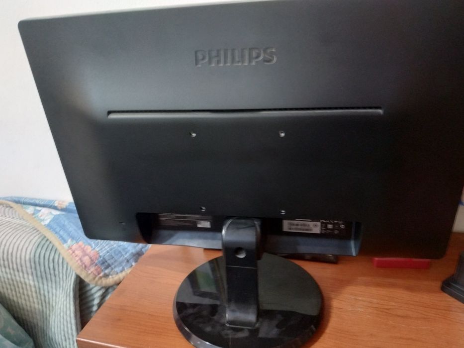 Продаю Монитор Phillips 226V