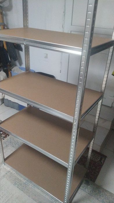 Полка для дома дачи.сарая.гаража.