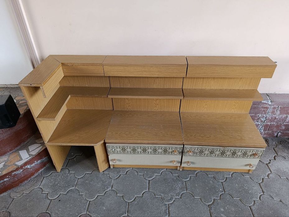 Eski mebel. Narxi 250000