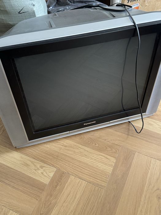 Продам телевизор