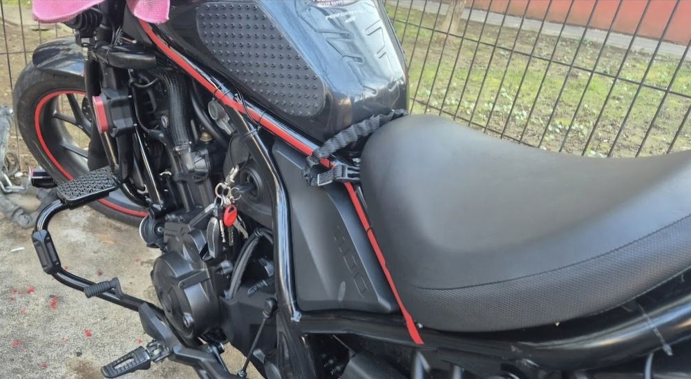 Honda rebel 1100 transmisie manuala  2021