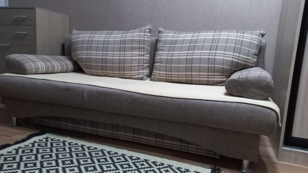 Продам диван раскладной