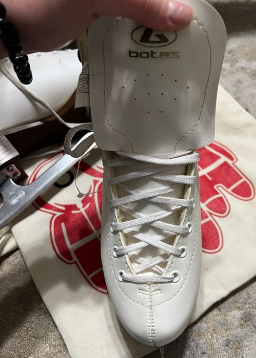 Коньки, производство Чехия