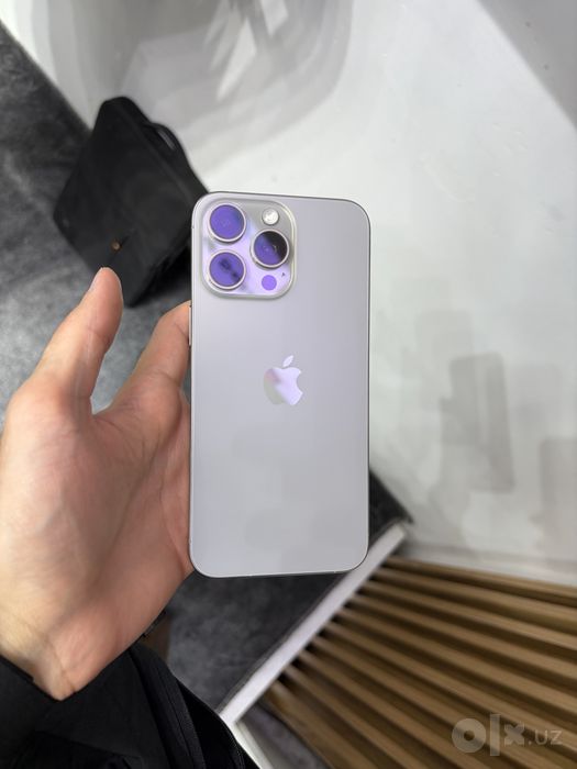 iPhone 15 Pro Max 256 GB 90%