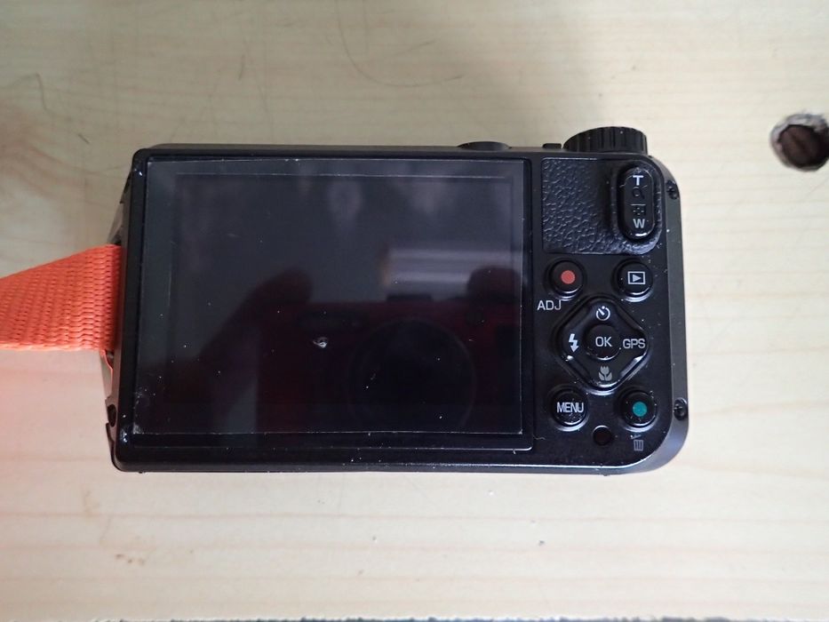 Фотапарат за подводни снимки Ricoh WG-6