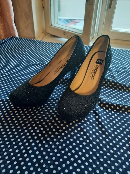 Продам туфли р 38