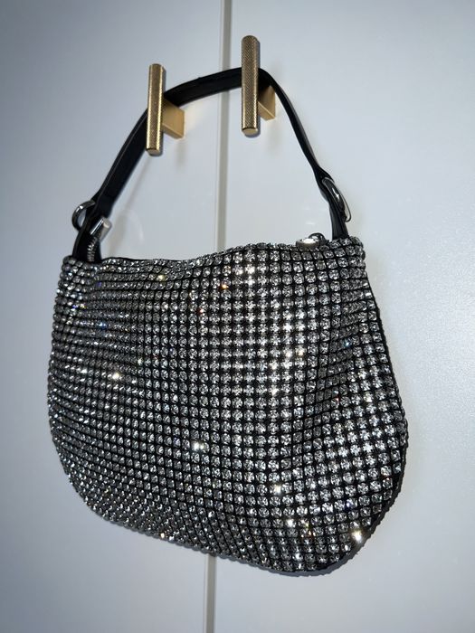 Geanta mică cu ștrasuri strălucitoare NOUA