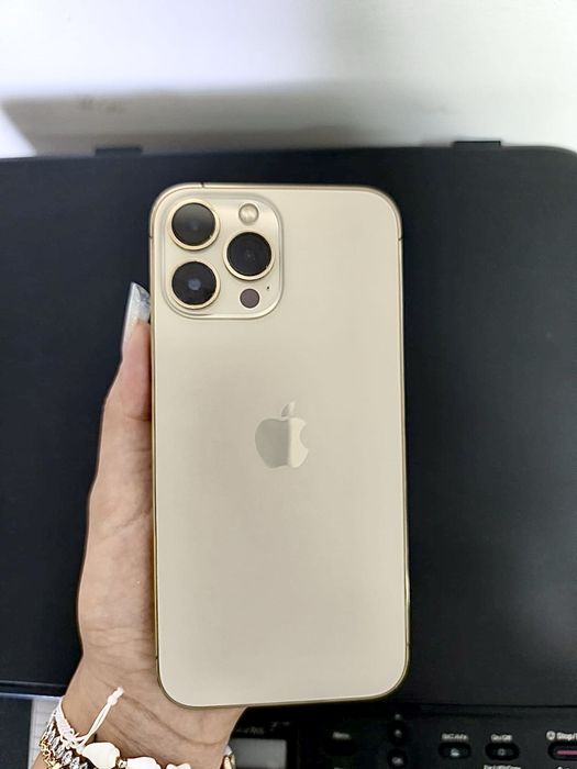 IPhone 13 Pro Max Gold de vânzare | OLX.ro