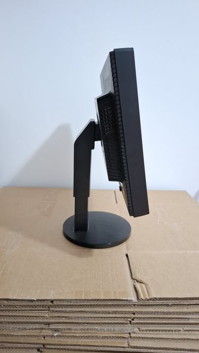 Монитор samsung 245в