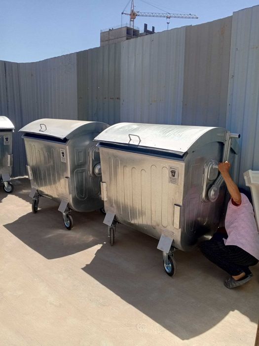 Мусорный бак и Уличний урна Метал Пластик Оценковка