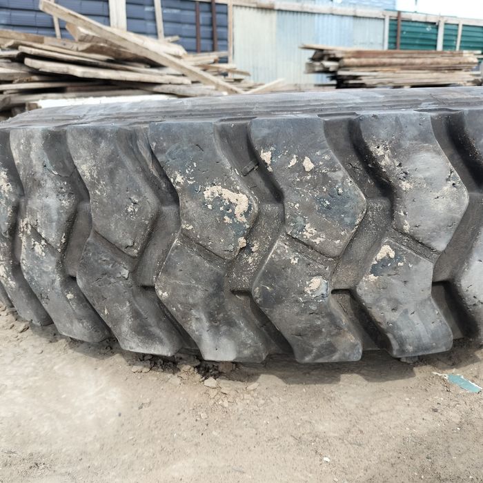 Автошина 12.00 R20
