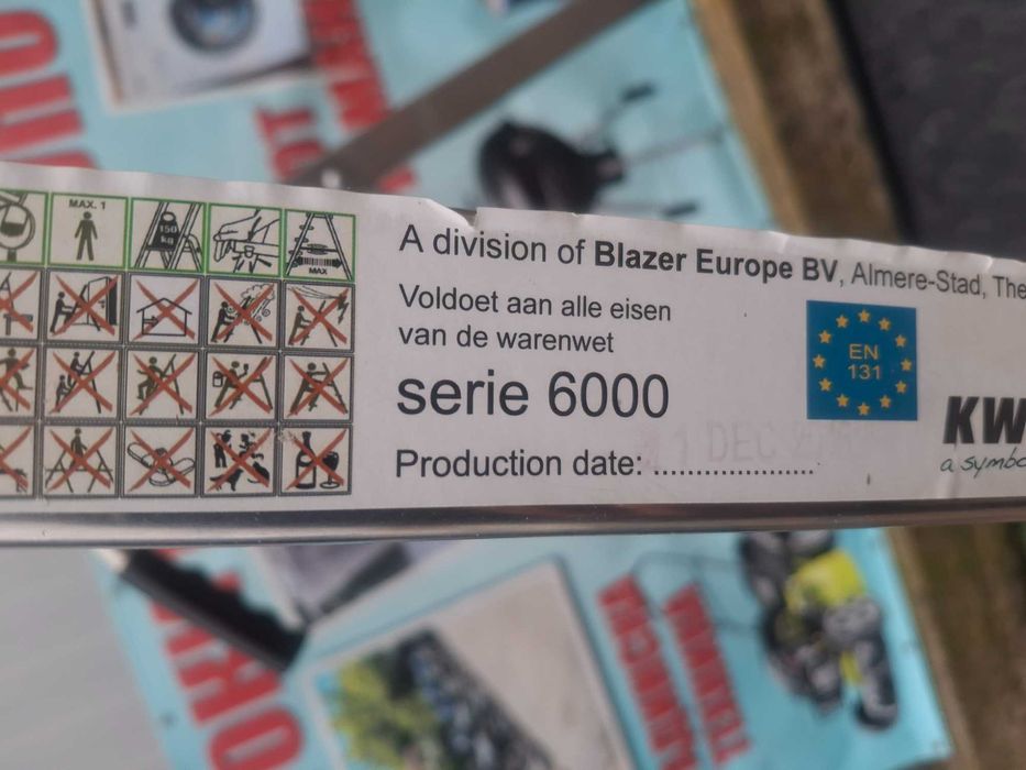 Алуминиева стълба