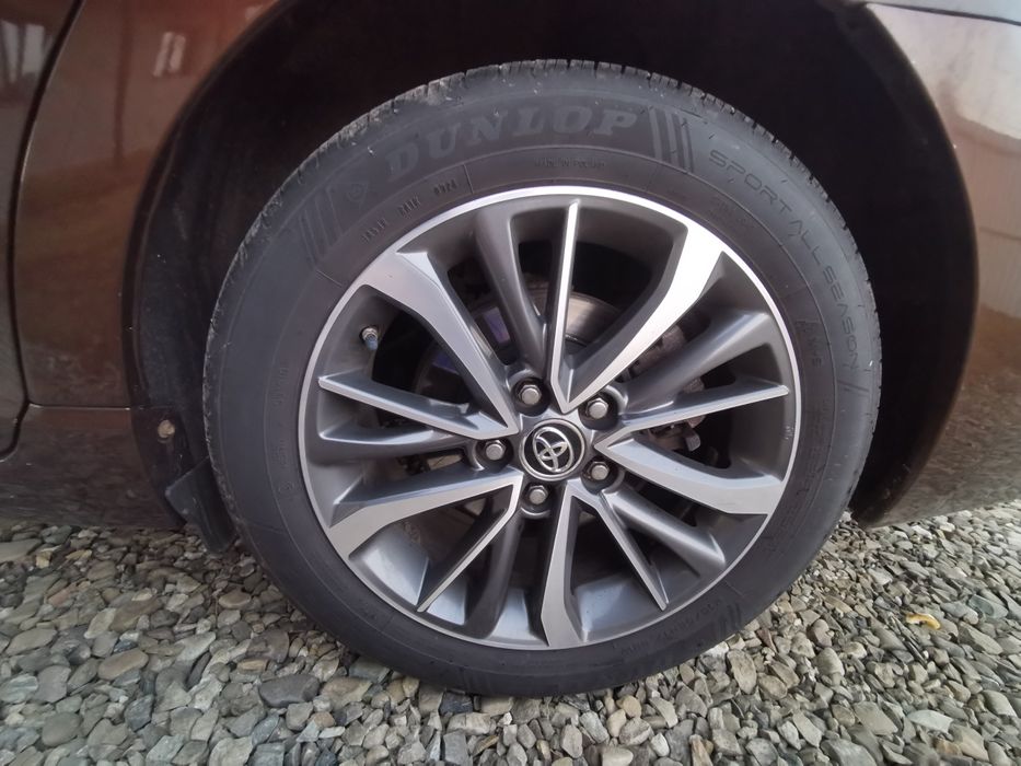 Anvelope Dunlop All Season 215/55 R17 98W – DOT 2024 – stare foarte bu