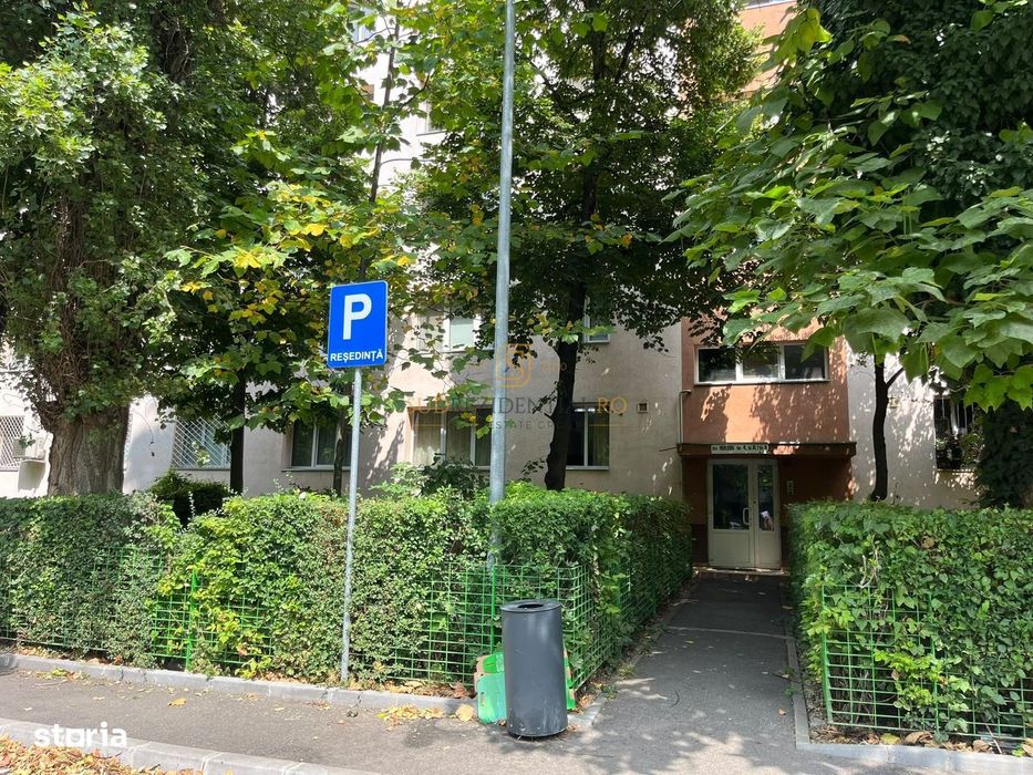 Apartament 3 camere, Strada Huedin, zona Bd. Brancoveanu