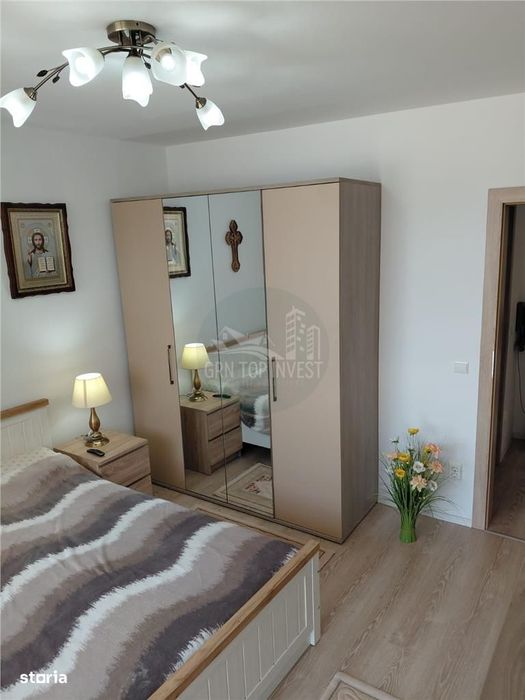 Apartament 2 camere balcon boxa parcare zona Turnisor