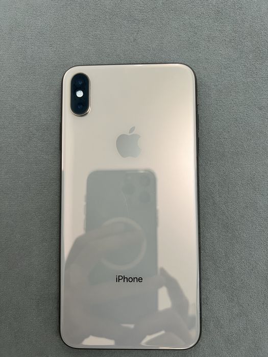 Apple iPhone Xs Max 256 ГБ Золотой