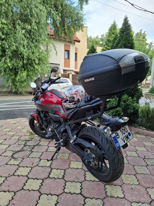 Motocicleta Yamaha MT07