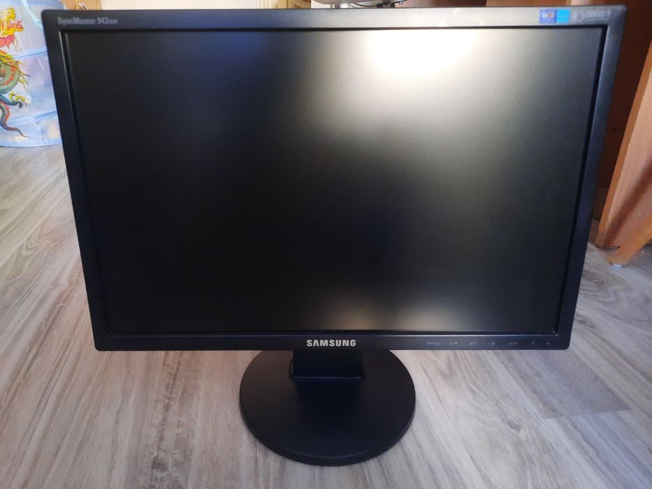 продам монитор  самсунг