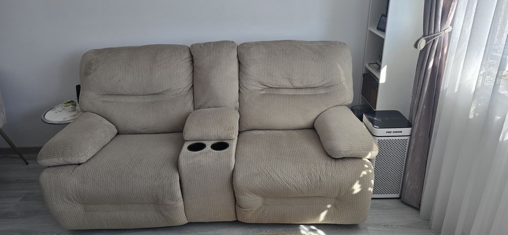 Canapea 2 locuri cu recliner Mobexpert