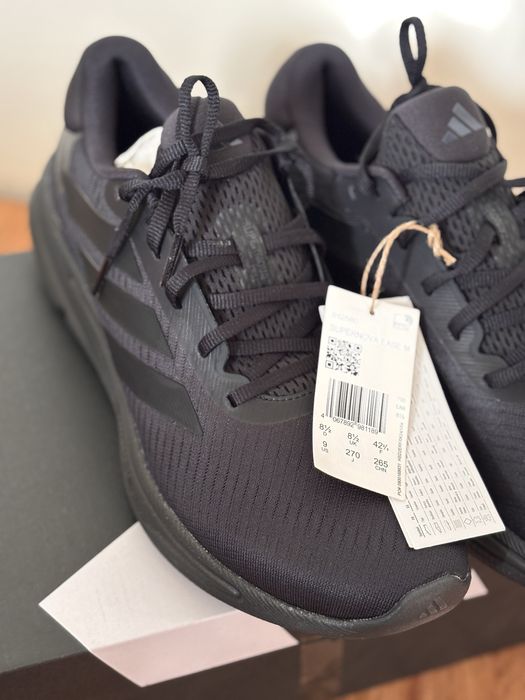 Чисто Нови Мъжки Маратонки Adidas Supernova Ease M 42 номер