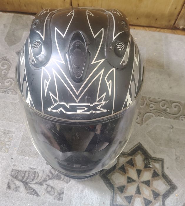 Мото шлем каска.