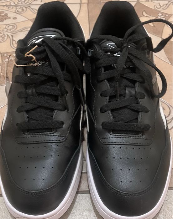 Оригинальные кроссовки REEBOK